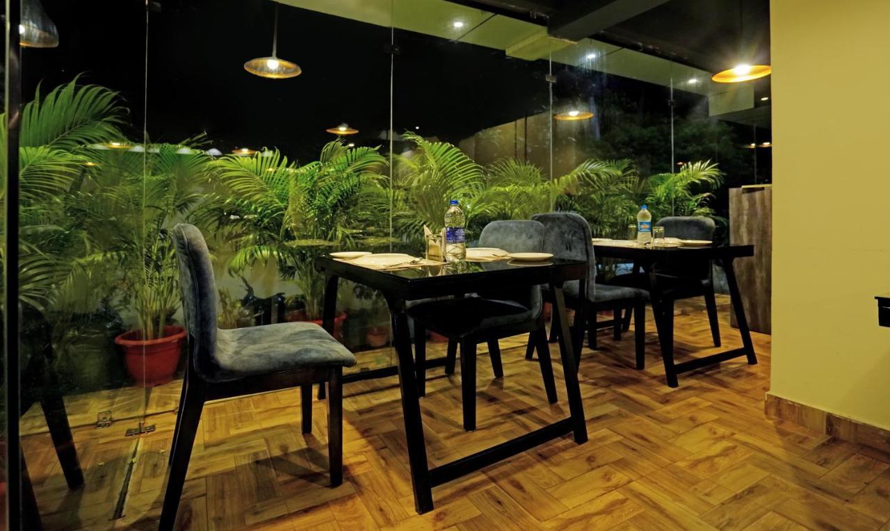 Hotel Treebo Golden Nest Bhubaneswar Exterior foto