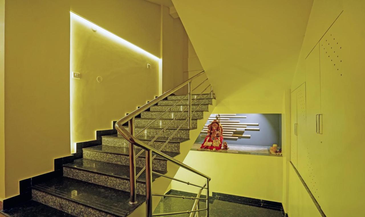 Hotel Treebo Golden Nest Bhubaneswar Exterior foto