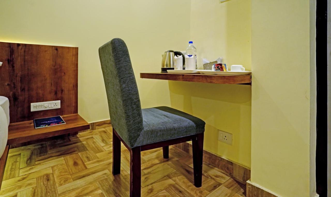 Hotel Treebo Golden Nest Bhubaneswar Exterior foto