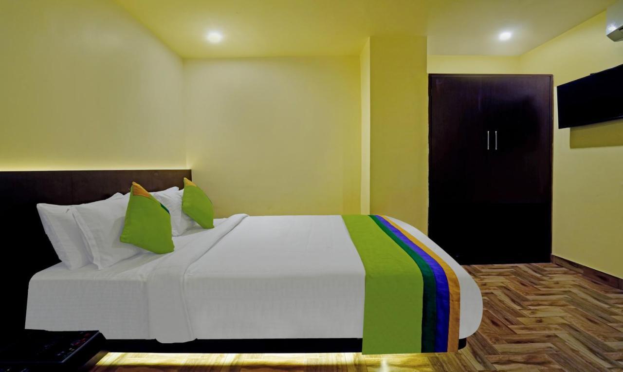 Hotel Treebo Golden Nest Bhubaneswar Exterior foto