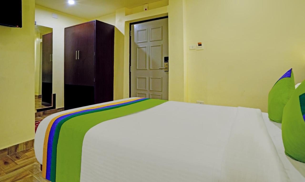 Hotel Treebo Golden Nest Bhubaneswar Exterior foto